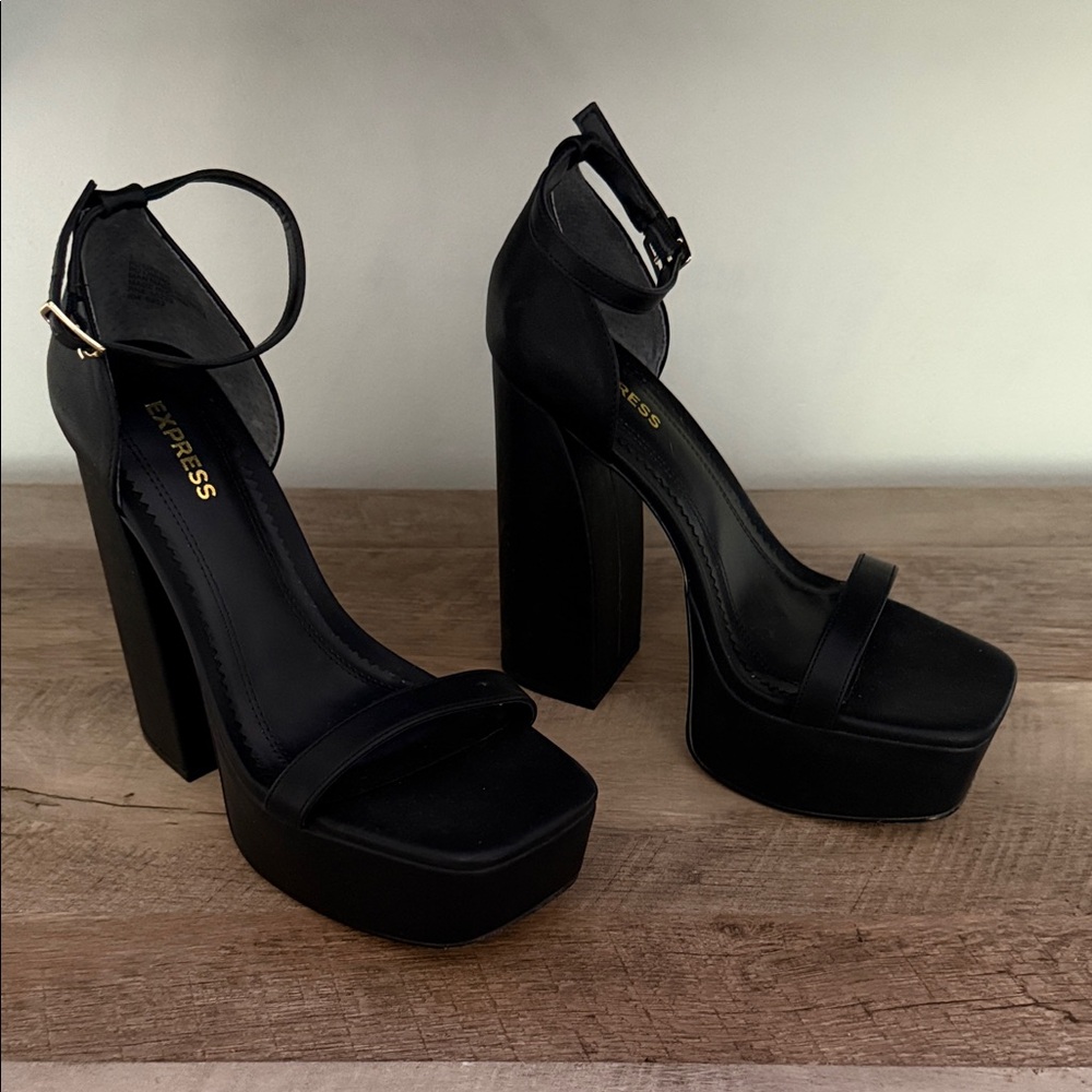 Express platform heels